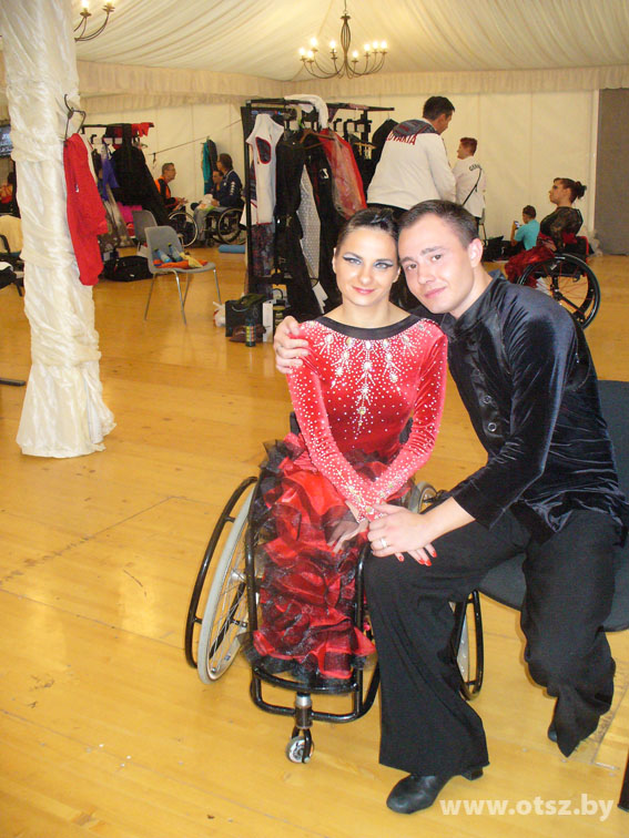 Дарья Кульш и Александр Ляхович - чемпионы мира по спортивным танцам на инвалидных колясках